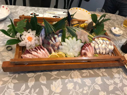 天草わくわく旬魚刺身づくしさく(8~9人前) 価格は送料・税込みです。魚種は季節により変わります。